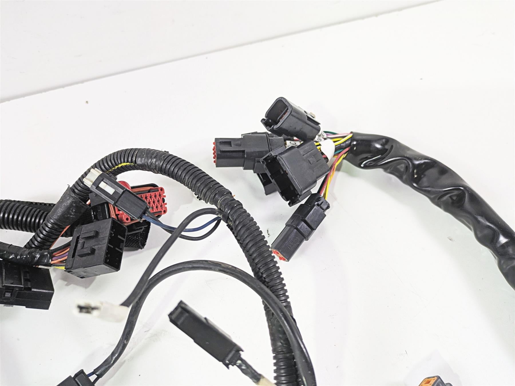 2010 Harley Touring FLHXSE CVO Street Glide Front Fairing Wiring 70232-10 {{ shop.shopifyCountryName }} - Mototech271