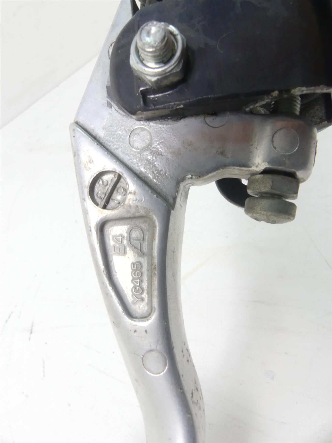 2007 Yamaha XVS1300 V-Star Front Brake Master Cylinder 14mm 3D8-25870-01-00 {{ shop.shopifyCountryName }} - Mototech271