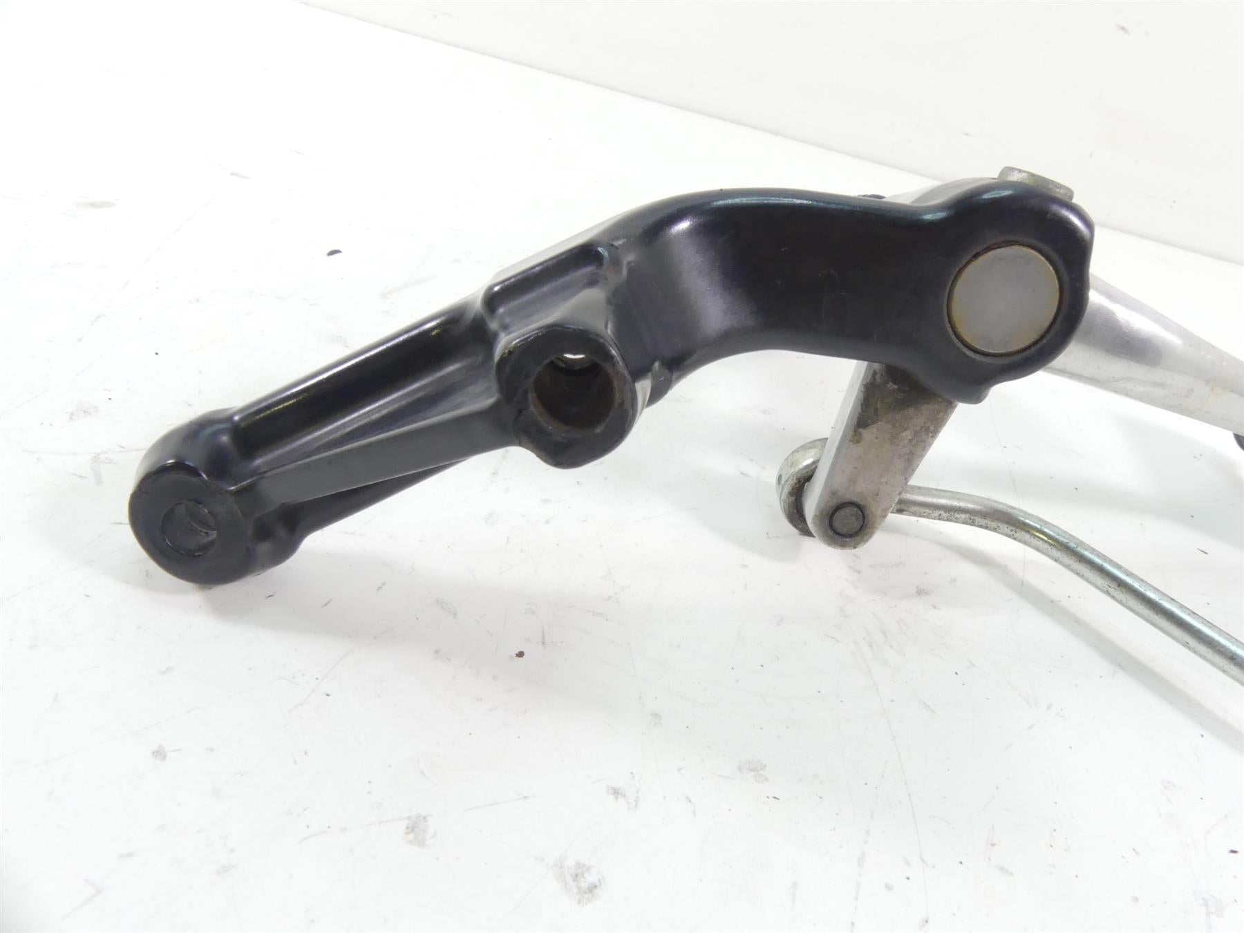 2006 Harley VRSCD Night V Rod Left Front Footpeg & Shift Pedal 51091-06BK {{ shop.shopifyCountryName }} - Mototech271