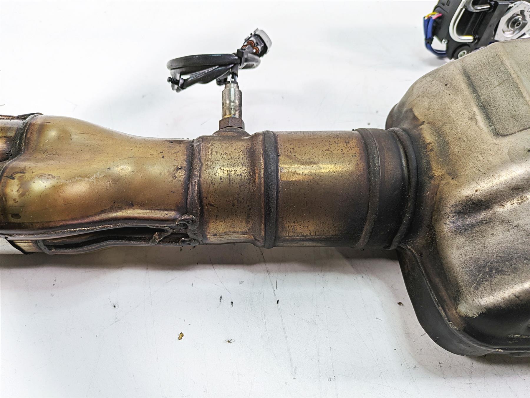 2018 Kawasaki ZX1002 Ninja H2 SX Oem Exhaust Header Pipe & Servo