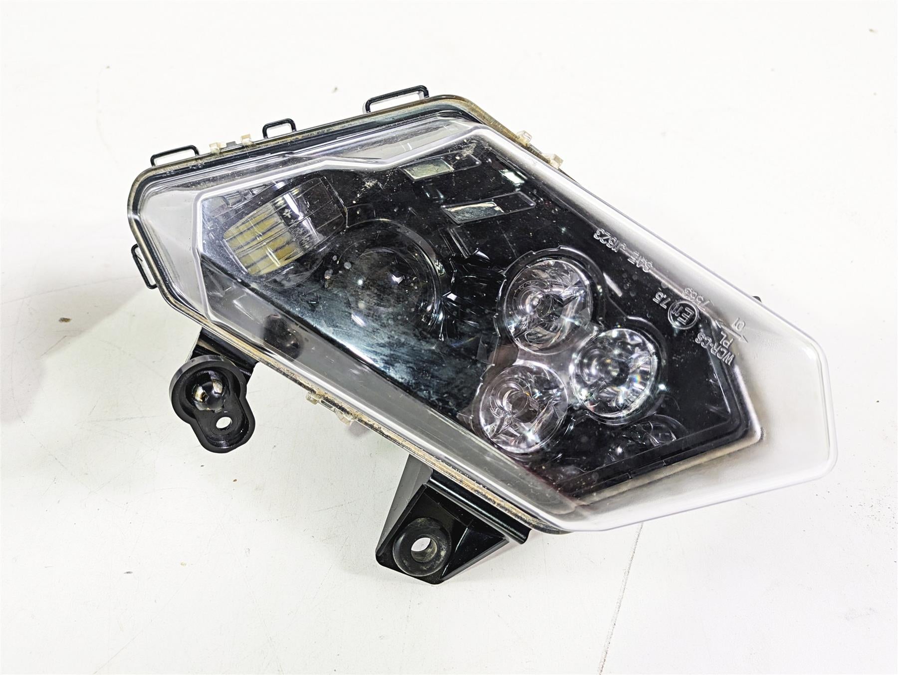 2018 Can Am Maverick X3 XRC Turbo R Headlight Head Light Lamp Set 710004658 {{ shop.shopifyCountryName }} - Mototech271