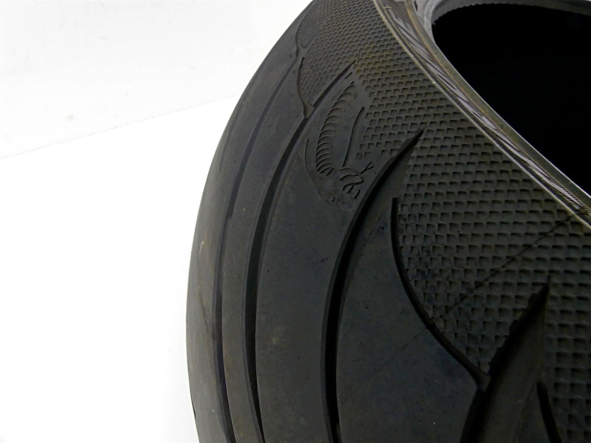 Used Rear Motorcycle Tire Avon Cobra 300/35VR18 4120216 {{ shop.shopifyCountryName }} - Mototech271