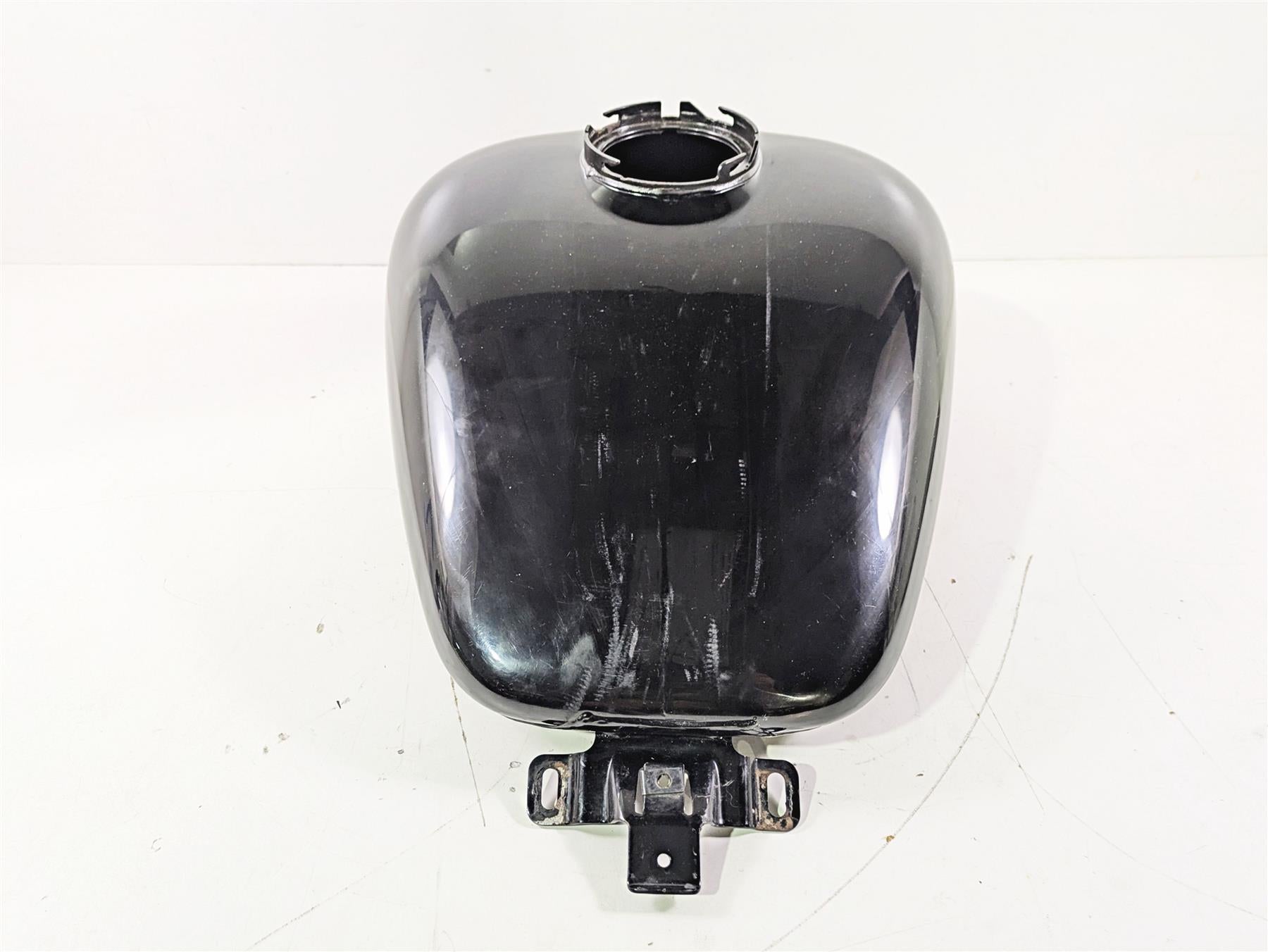 2008 Harley Touring FLHTP Electra Glide Fuel Gas Petrol Tank - No Dent 61356-08 {{ shop.shopifyCountryName }} - Mototech271