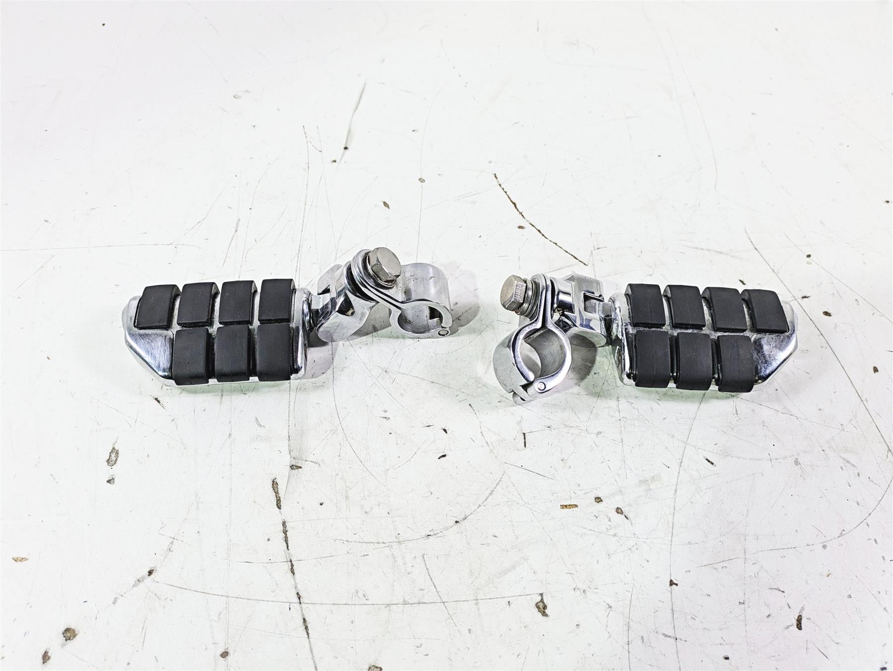 2002 Honda GL1500 CD Valkyrie Deluxe Chrome Highway Foot Rest Peg Set {{ shop.shopifyCountryName }} - Mototech271