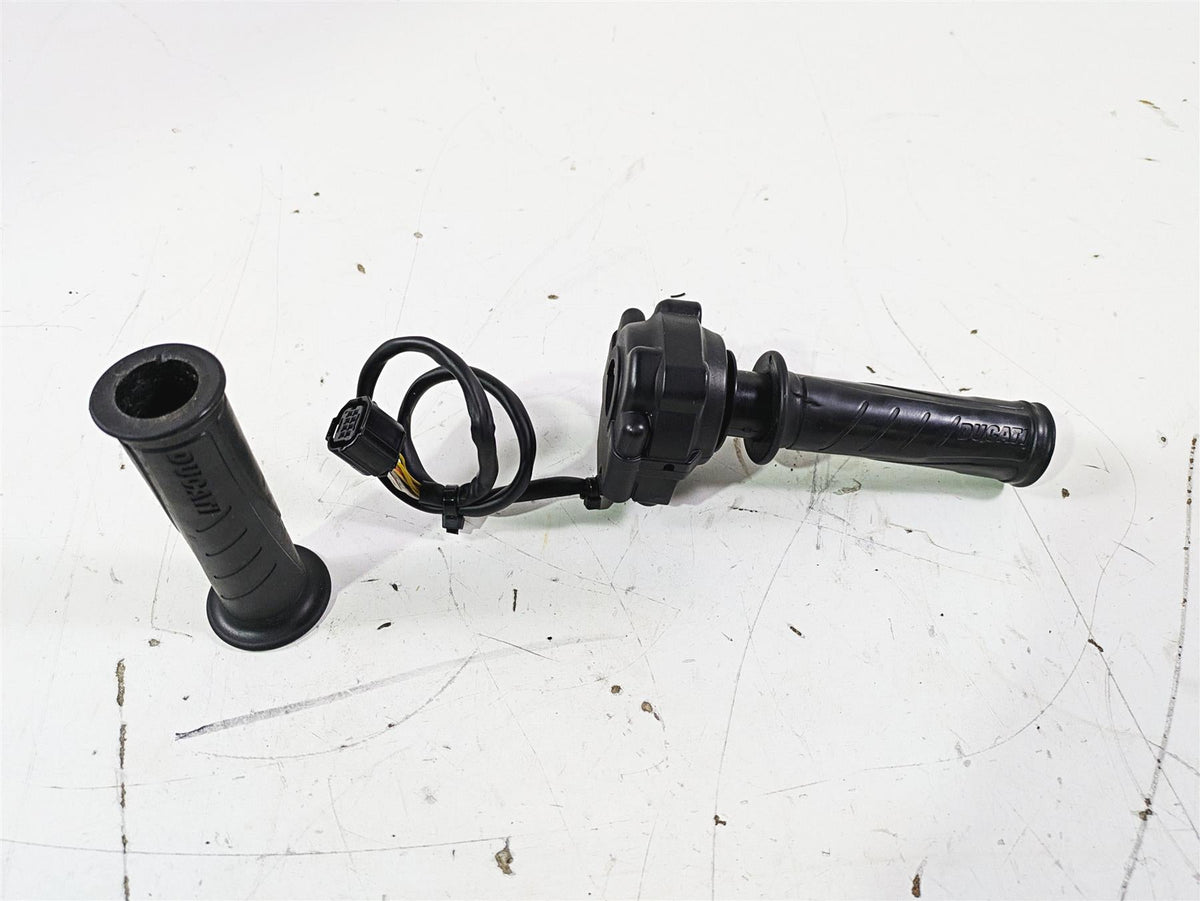 2015 Ducati Panigale 1299 S Ride By Wire Throttle Sensor & Grip 66020011B {{ shop.shopifyCountryName }} - Mototech271