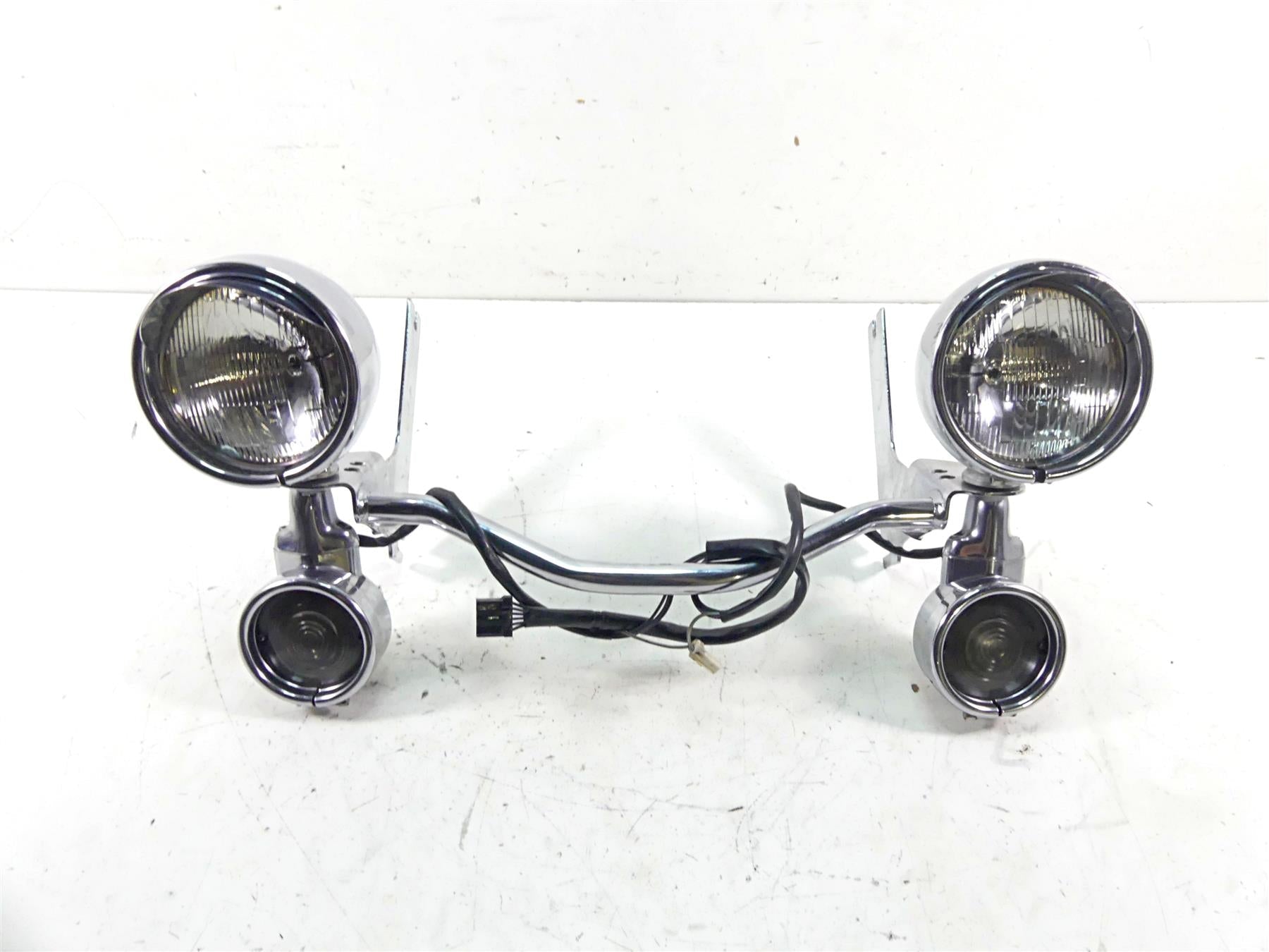 2002 Harley Touring FLHTC Electra Glide Front Spot Light Blinker Set 68712-94A | Mototech271