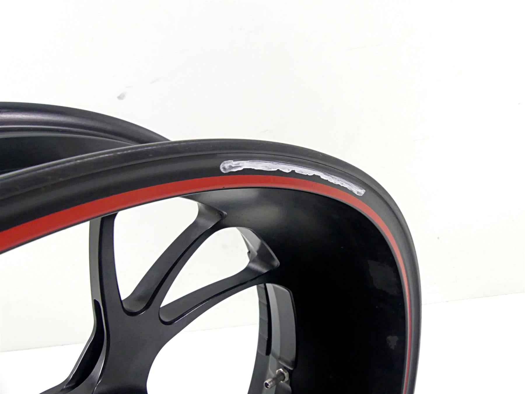2012 Ducati Panigale 1199S Marchesini Forged 17x6 Rear Wheel Rim -Read 50221501AB {{ shop.shopifyCountryName }} - Mototech271