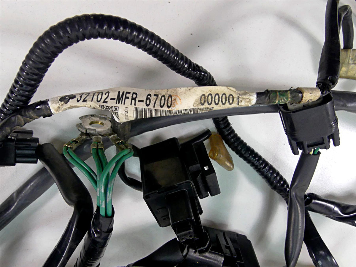 2010 Honda VT1300 CR Stateline Main Wiring Harness Loom - Read 32100-MFY-A00 {{ shop.shopifyCountryName }} - Mototech271