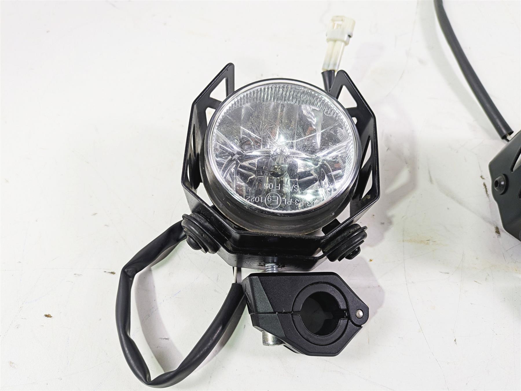 2020 Suzuki V-Strom 1050 XT Fog Light Spot Lamp Set 99000-990D2