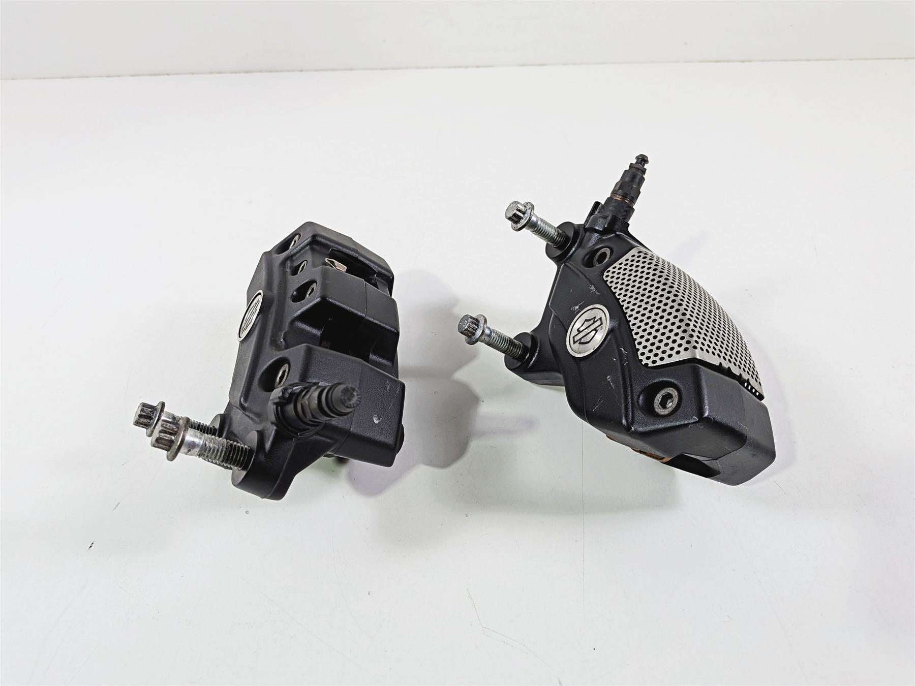 2018 Harley FLHTCU Touring Electra Glide Front Brake Calipers 43027-08 44023-08-Mototech271