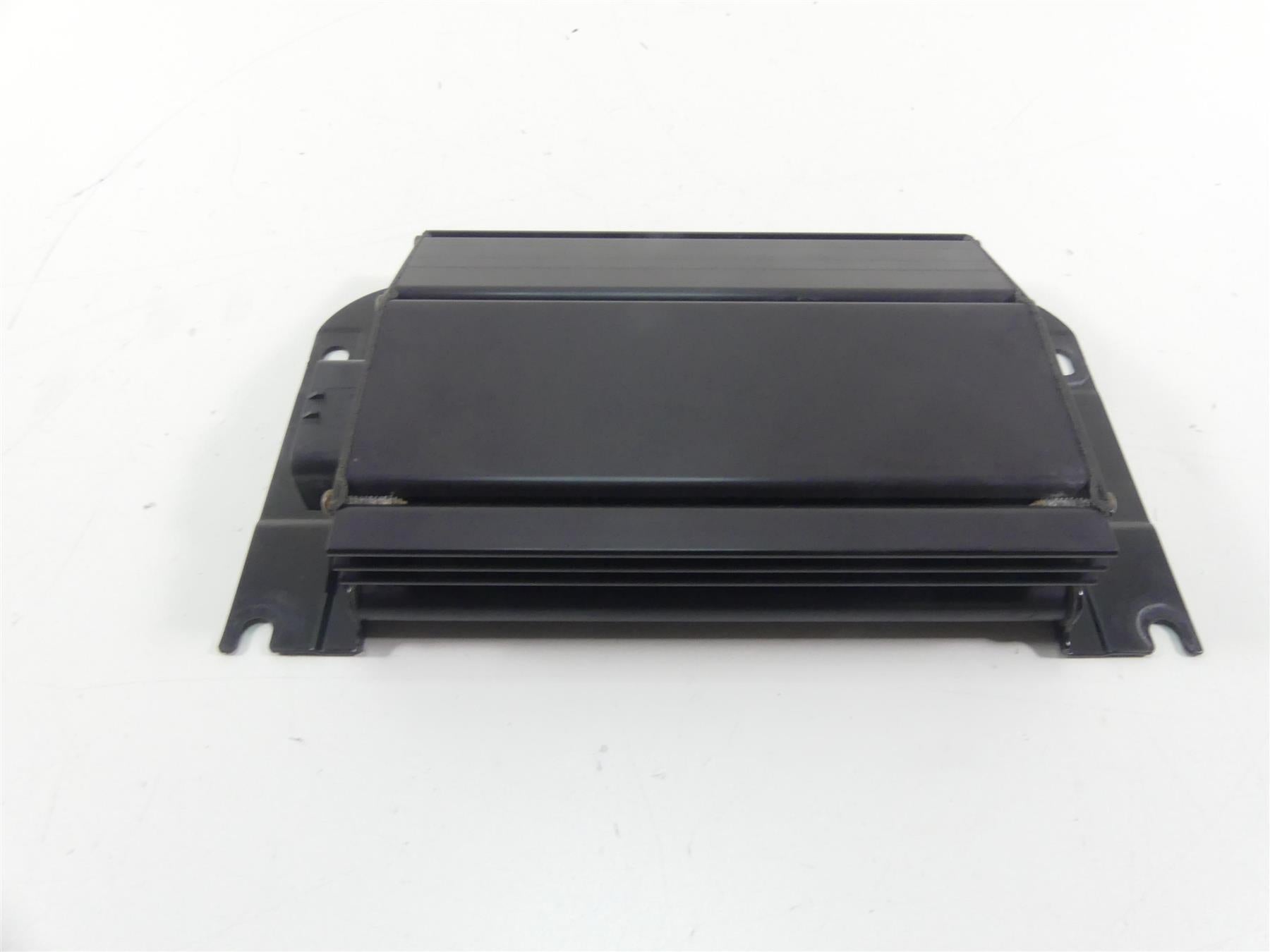 2009 Harley FLHTCU SE4 CVO E-Glide Harman Kardon Amp Amplifier 76192-06A {{ shop.shopifyCountryName }} - Mototech271