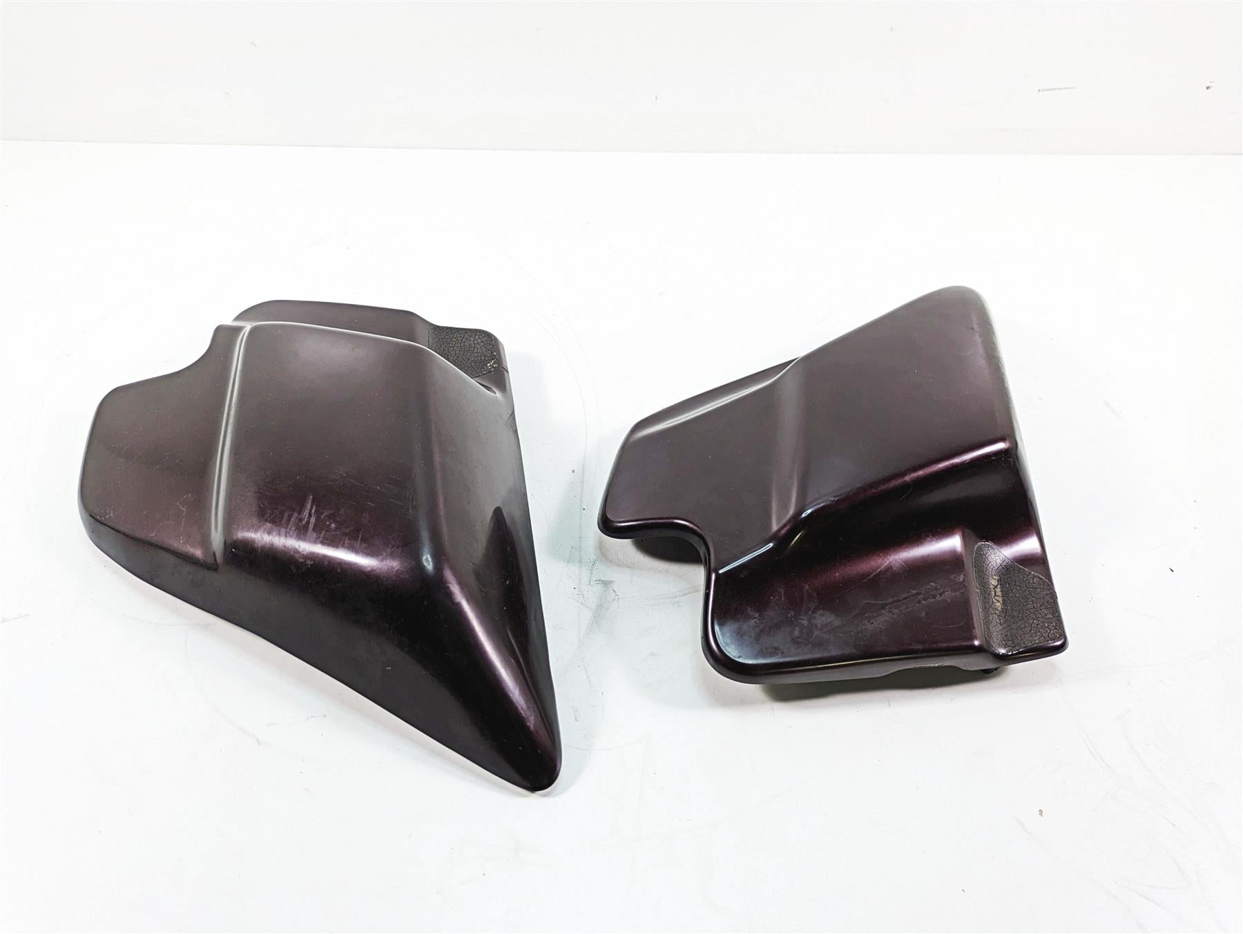 2006 Harley Touring FLHXI Street Glide Side Cover Black Cherry Set 66250-97 {{ shop.shopifyCountryName }} - Mototech271
