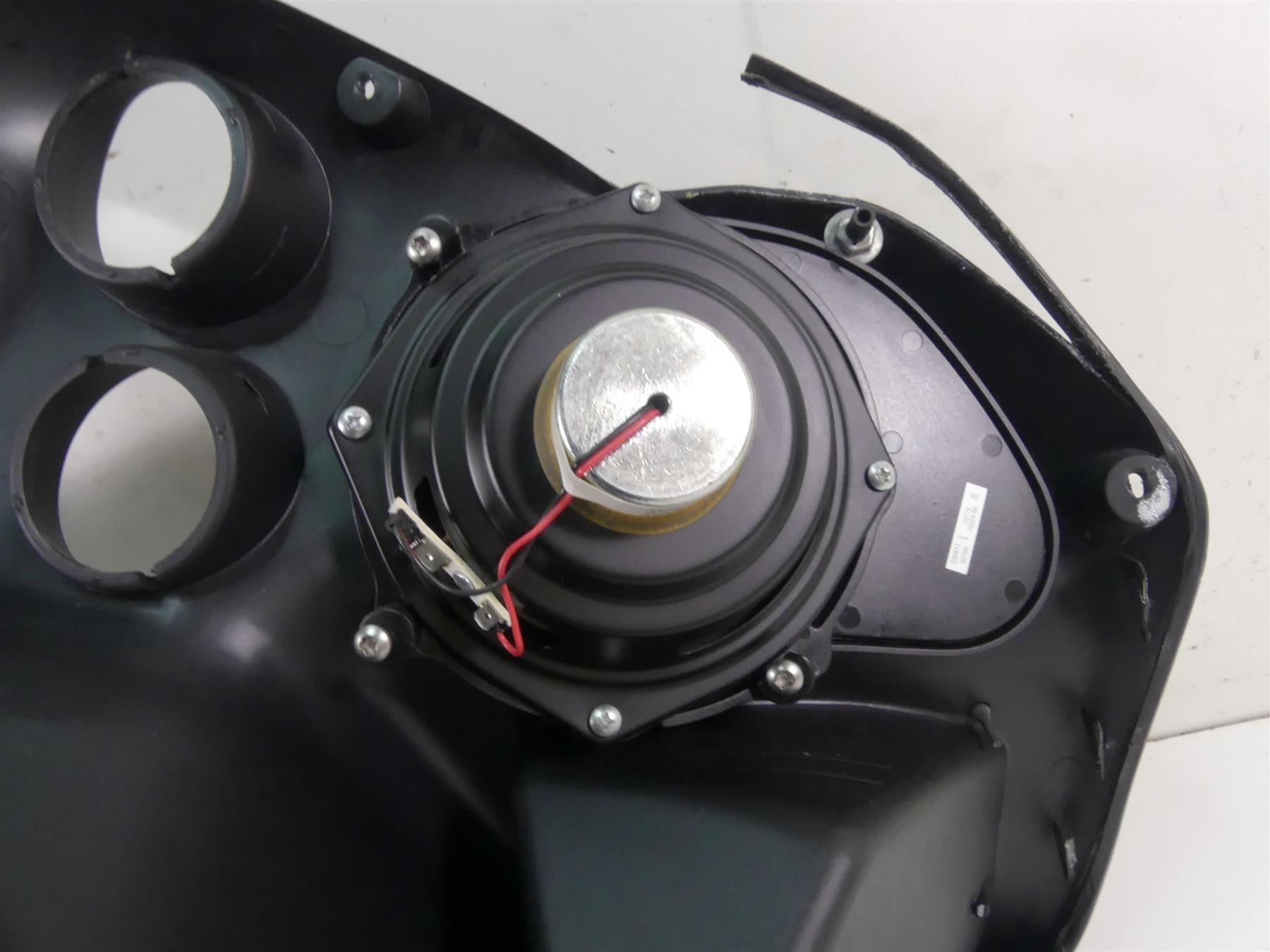 2013 Harley Touring FLTRX Road Glide Front Inner Fairing Cover - Read 58735-98D {{ shop.shopifyCountryName }} - Mototech271