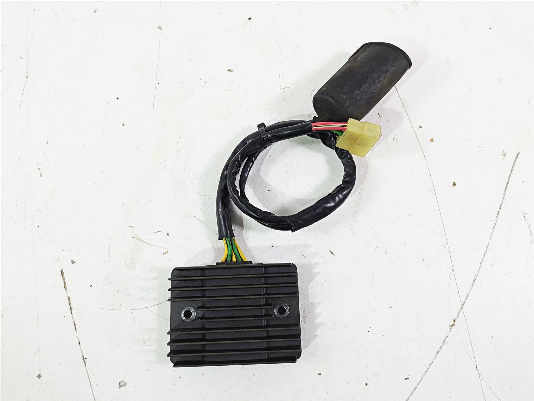 2002 Honda V-Twin VTX1800 C Rectifier Voltage Regulator SH579C-12 31600-MCH-000 {{ shop.shopifyCountryName }} - Mototech271