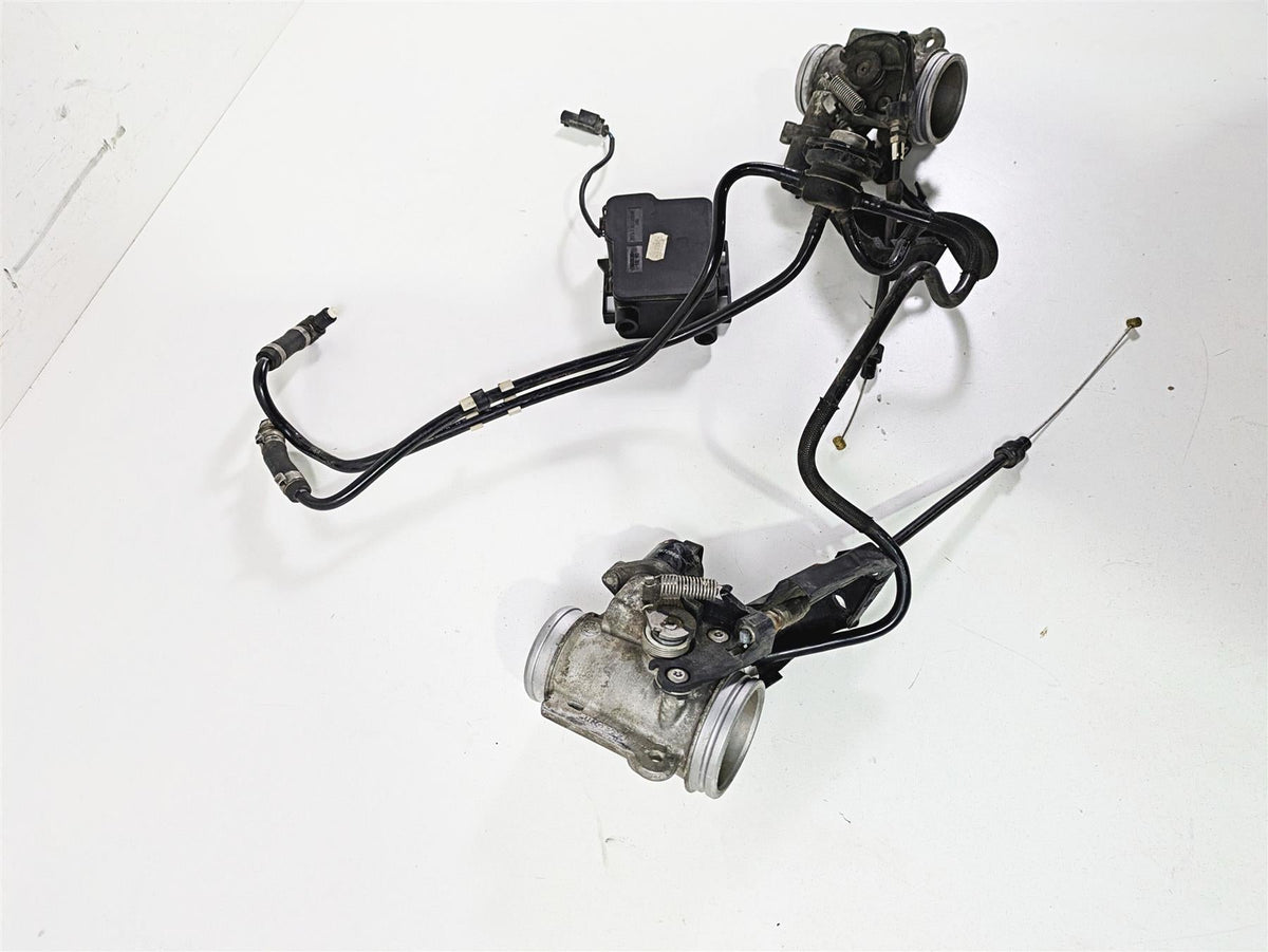2009 BMW R1200RT K26 Throttle Bodies Body Set - Read 13547712613 13547712614 {{ shop.shopifyCountryName }} - Mototech271