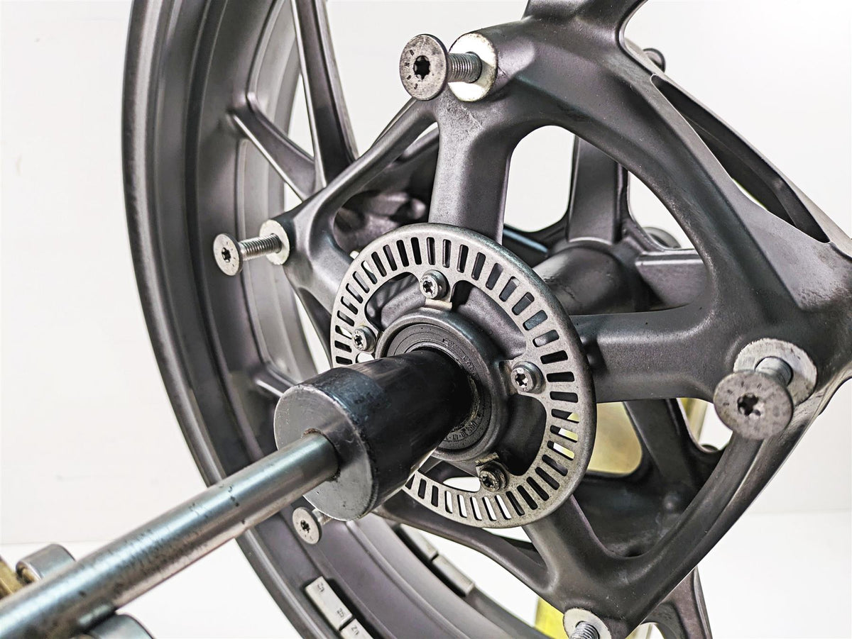 2016 BMW R1200R K53 Straight 17x3.5 Front Wheel Rim 36318556328 {{ shop.shopifyCountryName }} - Mototech271