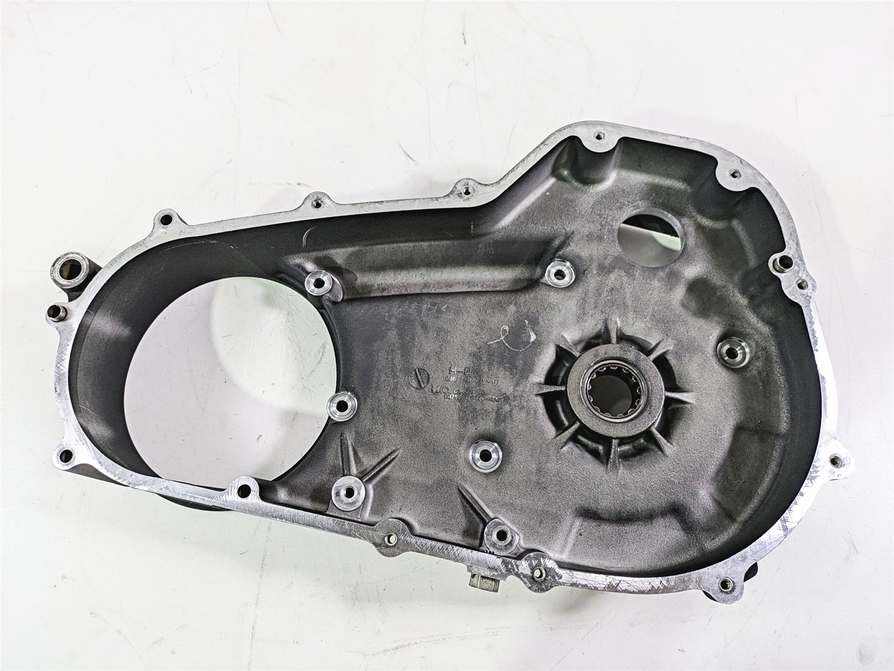 2010 Harley Touring FLHX Street Glide Inner Primary Drive Clutch Cover 60677-07A {{ shop.shopifyCountryName }} - Mototech271