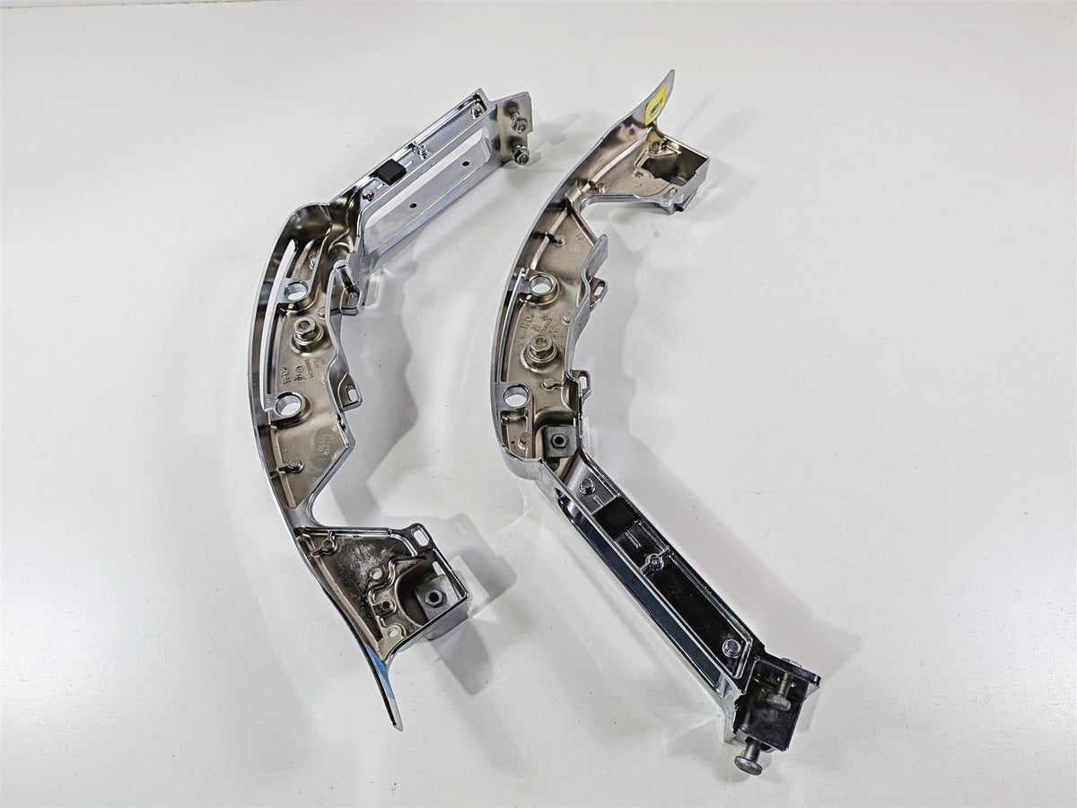 2018 Harley Touring FLHTCU Electra Glide Saddlebag Holder Support Chrome 90200502-Mototech271
