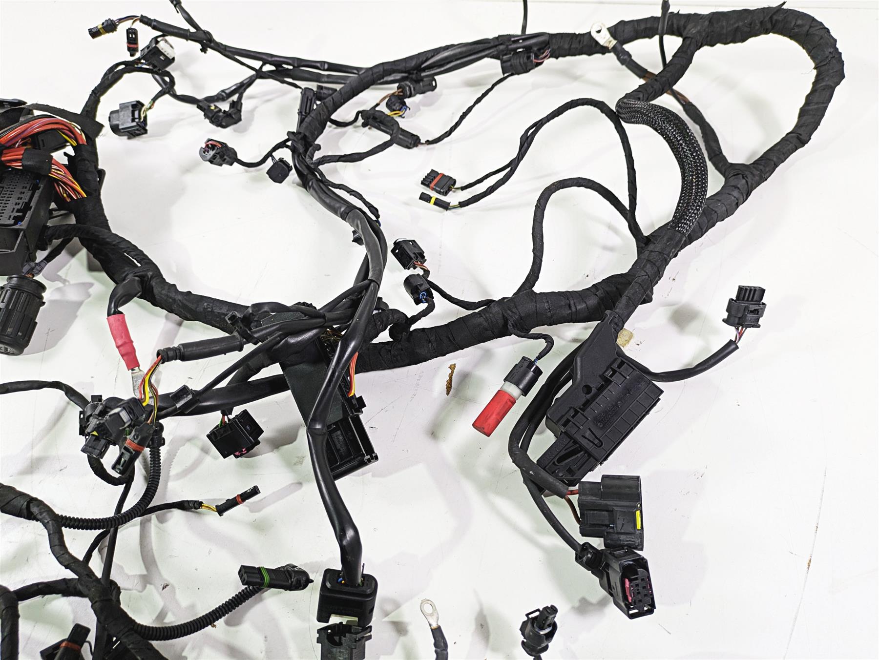 2016 BMW S1000RR K46 Wiring Harness & Engine Harness DDC 61118556087 {{ shop.shopifyCountryName }} - Mototech271