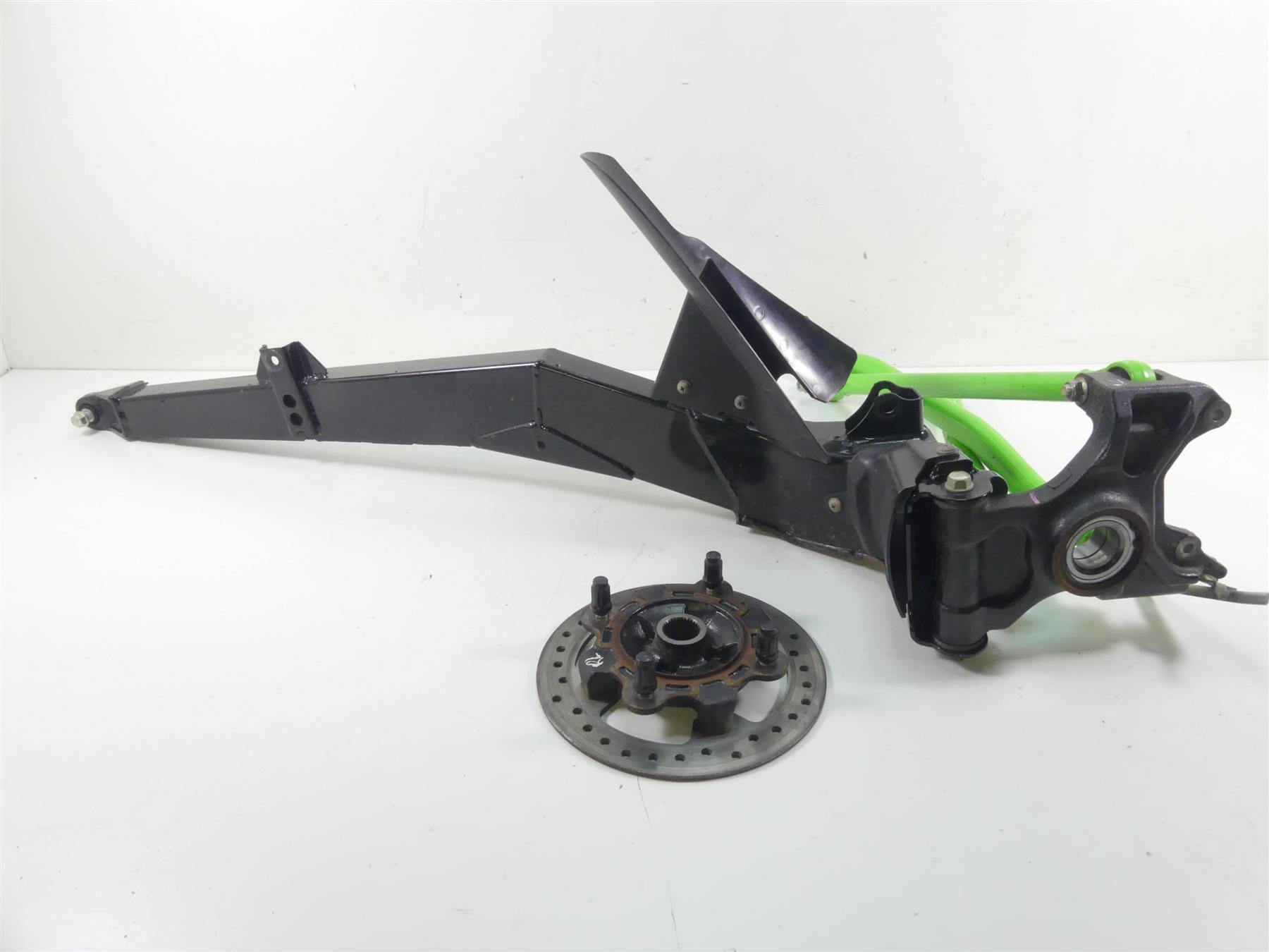 2021 Kawasaki Teryx KRX KRF 1000 Rear Left Trailing Arm Knee Hub Set 39007-0428