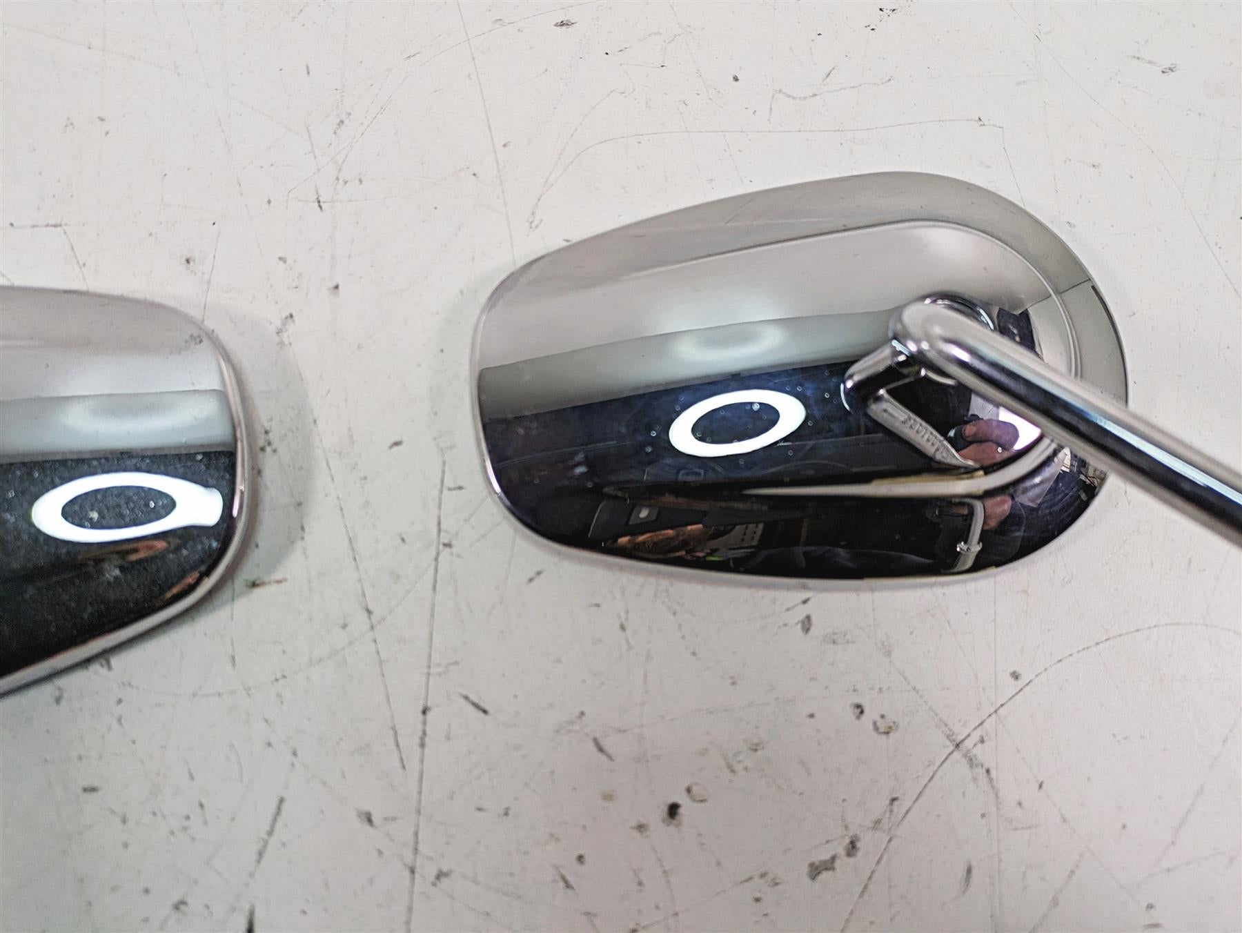 2008 Harley FLHTCU Electra Glide Rear View Mirror Set 91840-03B 91845-03B {{ shop.shopifyCountryName }} - Mototech271