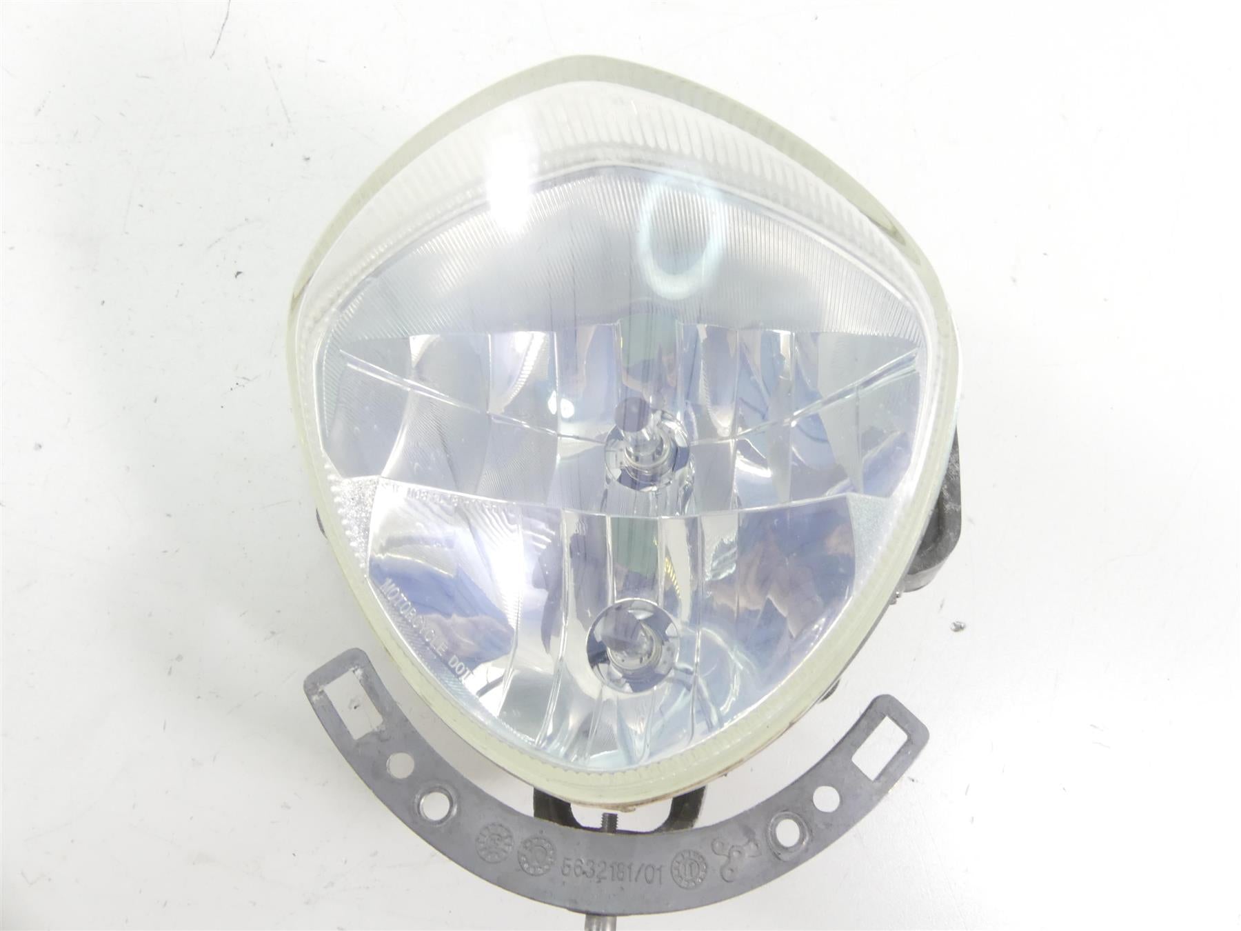 2013 Victory Cross Country Headlight Head Light Lamp 2411699 {{ shop.shopifyCountryName }} - Mototech271