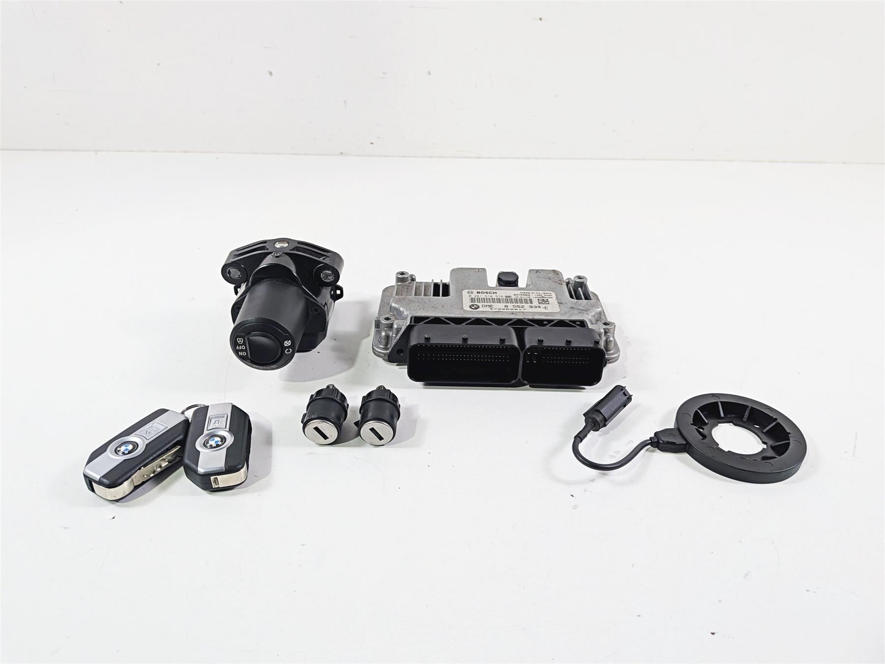 2016 BMW R1200RT RT RTW K52 Cdi Hands Free Ignition Switch Key 13618559224 {{ shop.shopifyCountryName }} - Mototech271