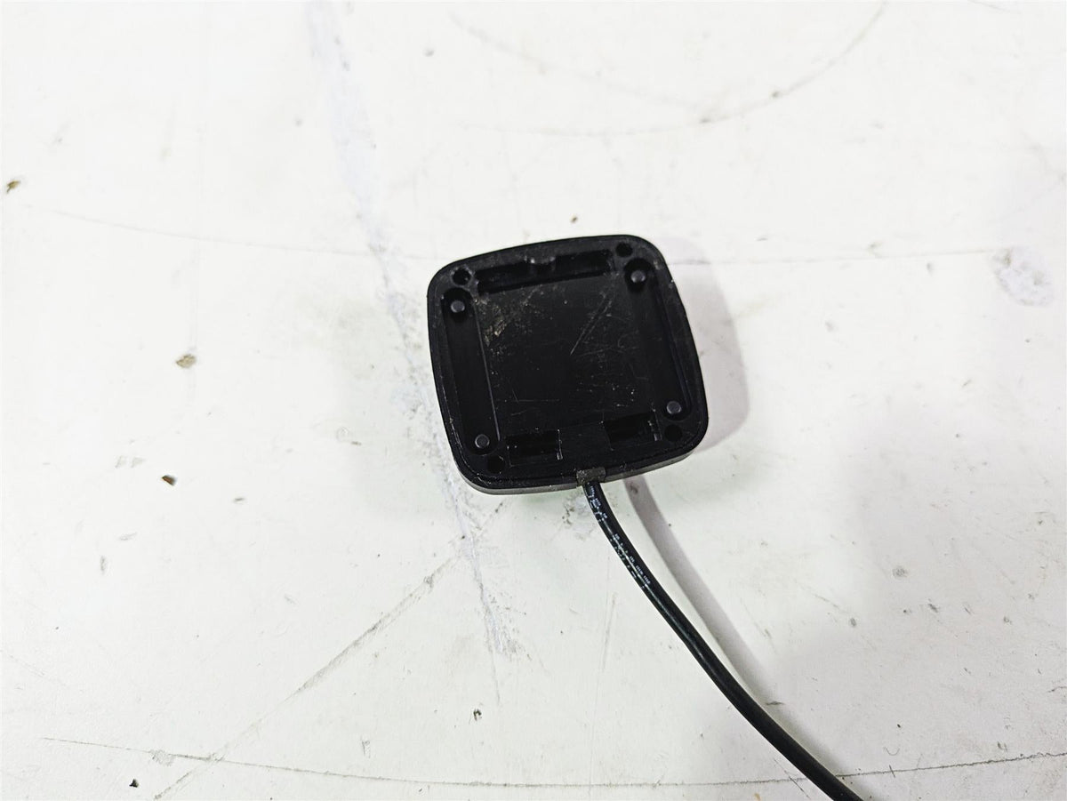 2007 Harley Touring FLHTCU SE CVO E-Glide Gps Antenna 76000222 {{ shop.shopifyCountryName }} - Mototech271