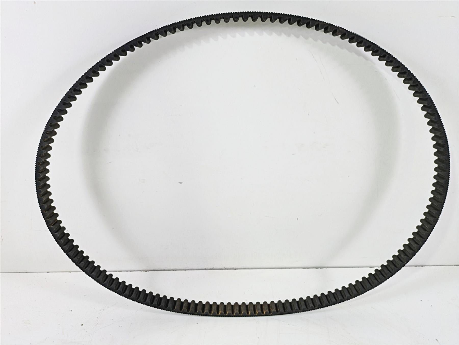 2004 Harley Softail FLSTF Fat Boy Rear Drive Belt 135T 1 1/8" 40307-00B {{ shop.shopifyCountryName }} - Mototech271