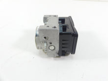 Load image into Gallery viewer, 2015 Victory Cross Country Tour Nissin Abs Brake Pump Unit Module 1911694
