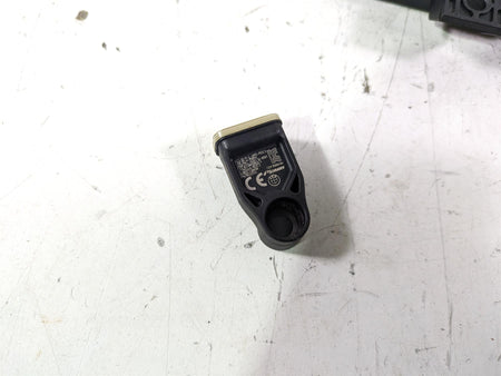 2022 BMW R1250 RT K052 Tire Pressure Sensors & Rdc Module 65759832031 {{ shop.shopifyCountryName }} - Mototech271