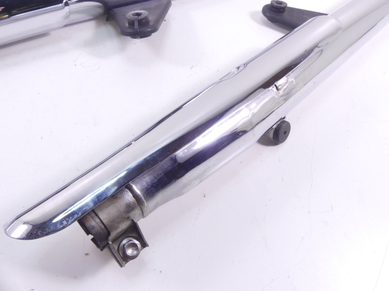2013 Triumph America EFI OEM Exhaust Muffler Silencer Damper Set - Read T2206424 {{ shop.shopifyCountryName }} - Mototech271