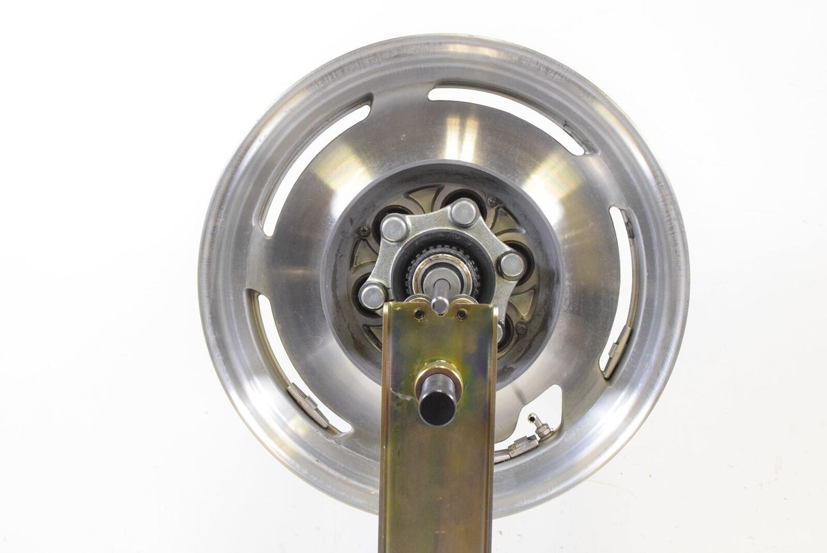 2004 Yamaha Vmax 1200 Staight 15x3.5 Rear Wheel With Rotor 1UT-25338-01-35 {{ shop.shopifyCountryName }} - Mototech271