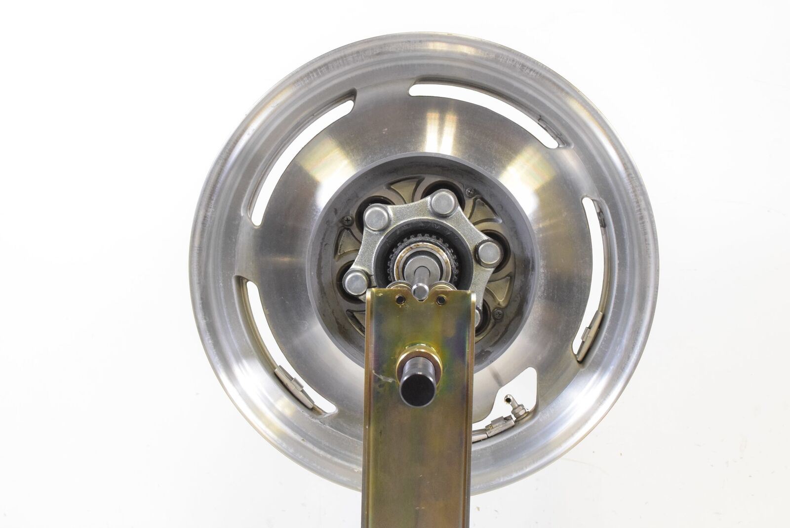 2004 Yamaha Vmax 1200 Staight 15x3.5 Rear Wheel With Rotor 1UT-25338-01-35 {{ shop.shopifyCountryName }} - Mototech271