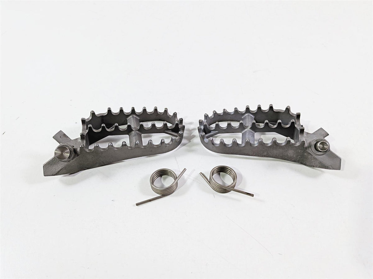 2019 BMW R1250GS K50 Enduro Front Foot Peg Rest Set 46718529843 46718529844 {{ shop.shopifyCountryName }} - Mototech271