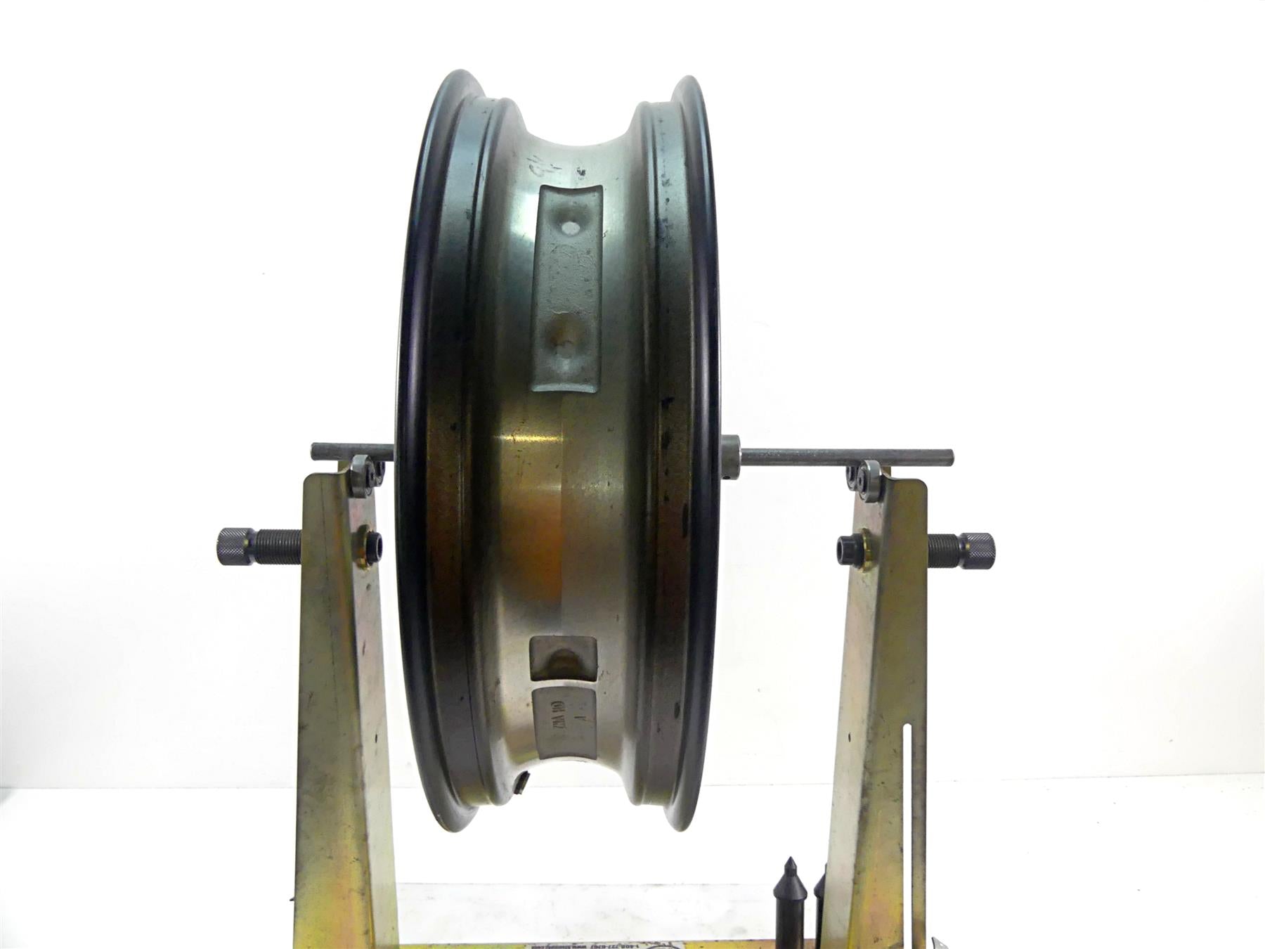 Harley Dyna Low Rider FXDL Switchblade Rear Wheel Rim 17x4.5 41018-08 ...