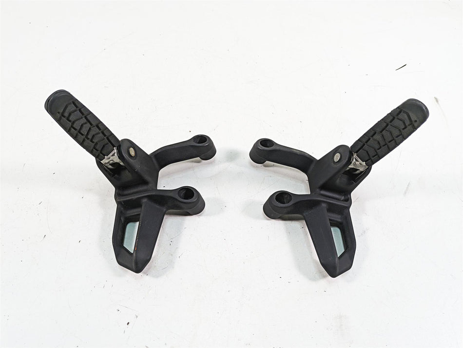 2018 KTM 1090 Adventure R Rear Passenger Foot Peg Set 60303048000 60303049000 {{ shop.shopifyCountryName }} - Mototech271