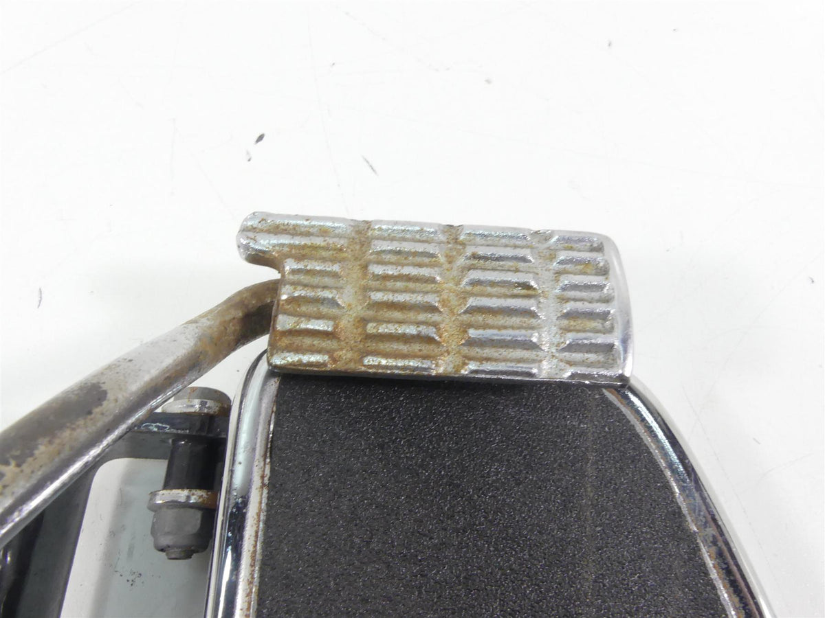 2001 Moto Guzzi California Sp 1100 Right Floor Board & Brake Pedal GU03420330 {{ shop.shopifyCountryName }} - Mototech271