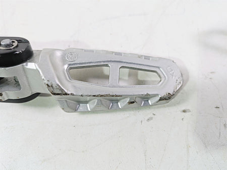 2022 Ducati Scrambler Desert Sled Right Foot Peg & Brake Pedal Set 82433651A {{ shop.shopifyCountryName }} - Mototech271