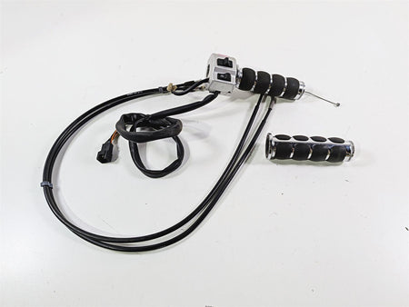 2004 Suzuki VL800 Intruder Volusia Right Hand Control Switch 37200-41F90 {{ shop.shopifyCountryName }} - Mototech271