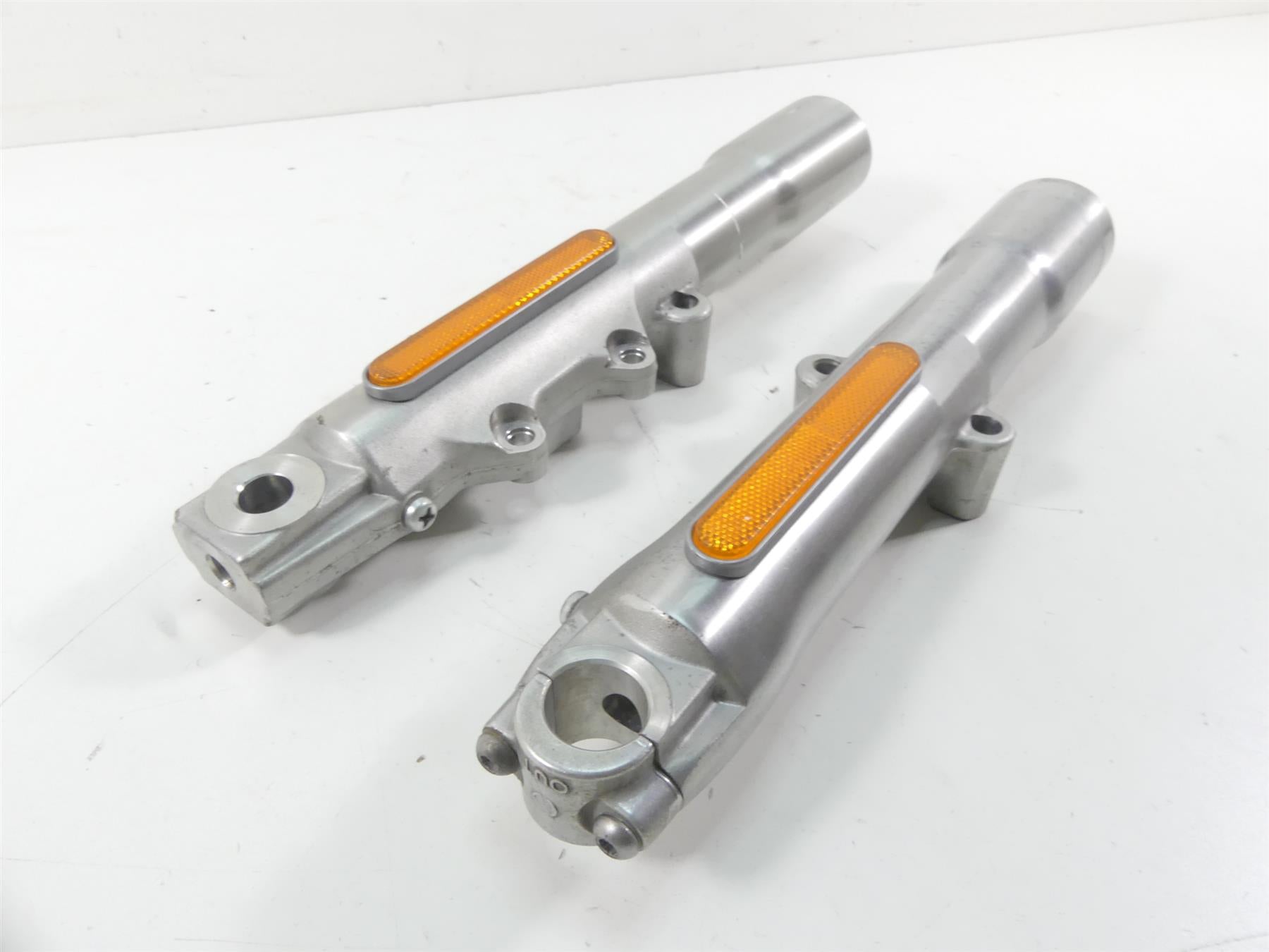 2015 Harley FLS Softail Slim Lower Showa Fork Tube Leg Set 45917-08 45918-07 {{ shop.shopifyCountryName }} - Mototech271