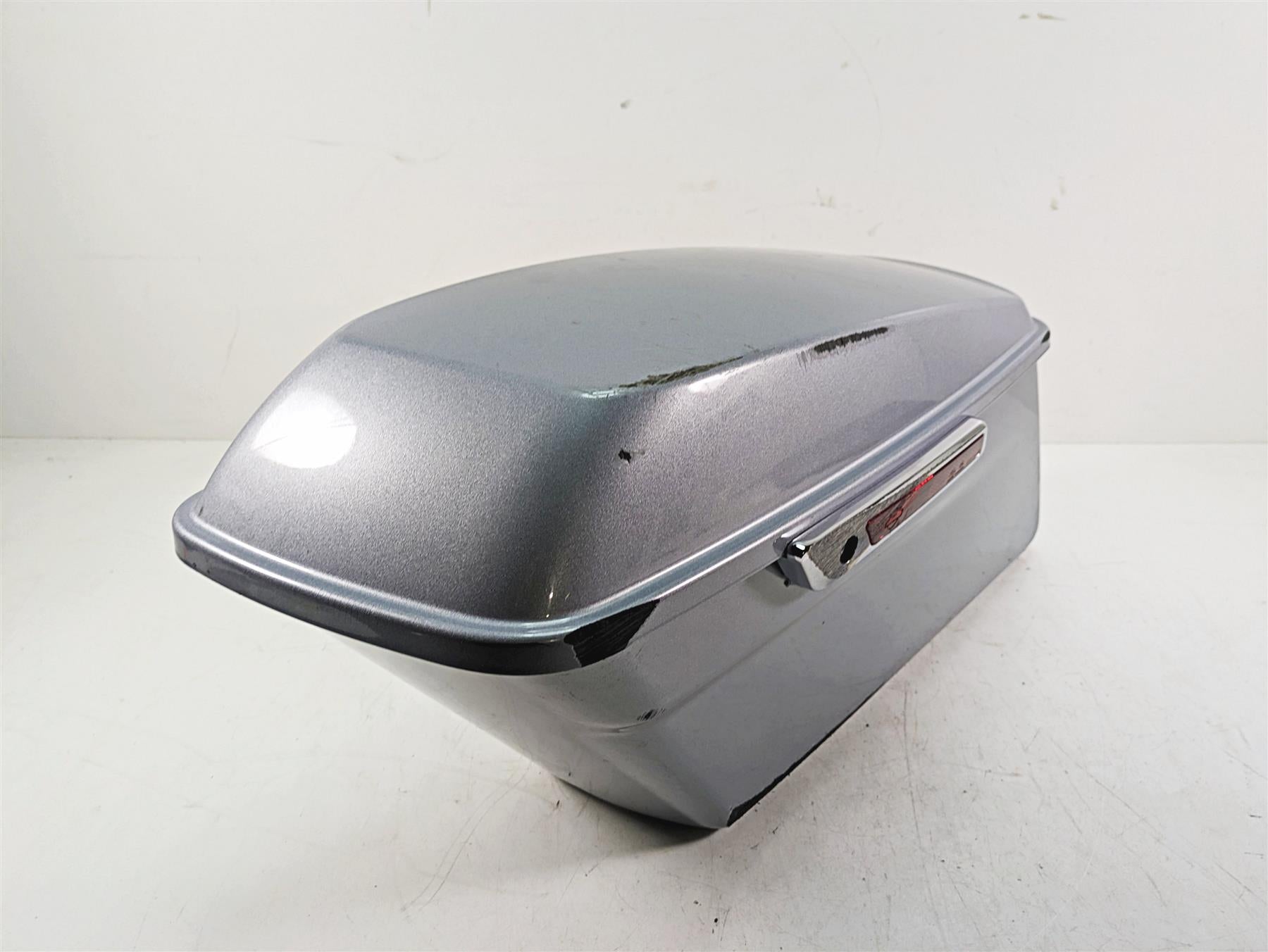 2020 Harley Touring FLHX Street Glide Left Saddlebag Saddle Bag Set 90200414 {{ shop.shopifyCountryName }} - Mototech271