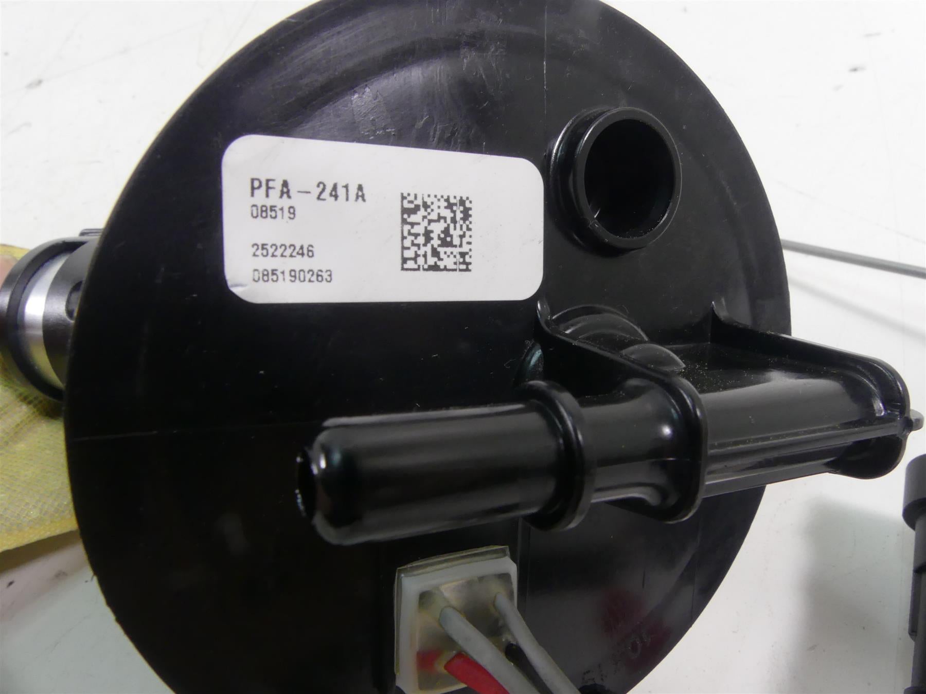 2019 Indian Motorcycle Co. FTR1200 Fuel Gas Petrol Pump -Tested 2522246 {{ shop.shopifyCountryName }} - Mototech271