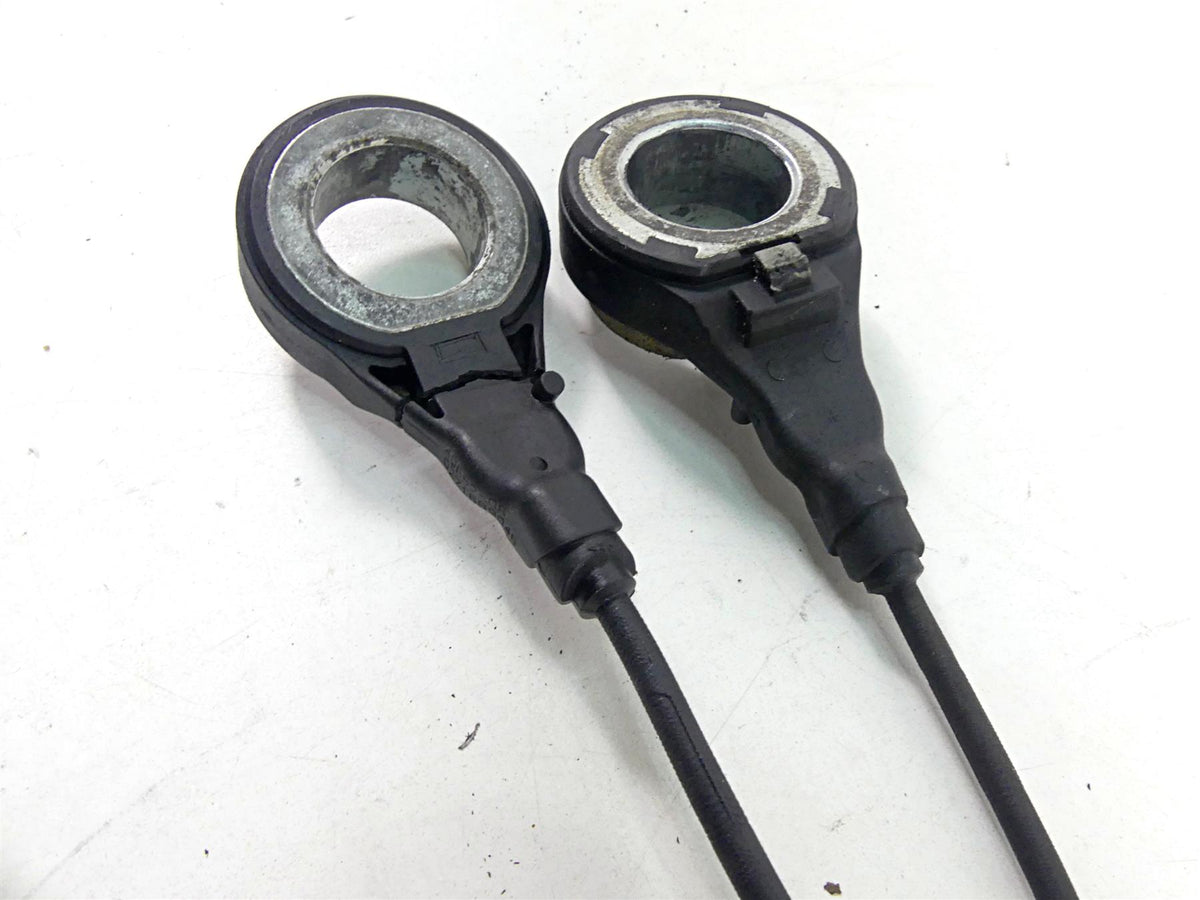 2015 Harley VRSCF Muscle V-Rod Abs Brake Wheel Speed Sensors 40648-08 40652-08 {{ shop.shopifyCountryName }} - Mototech271