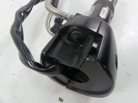 2012 Harley VRSCF Muscle Rod Right Hand Throttle Control Switch - Read 71684-06A {{ shop.shopifyCountryName }} - Mototech271