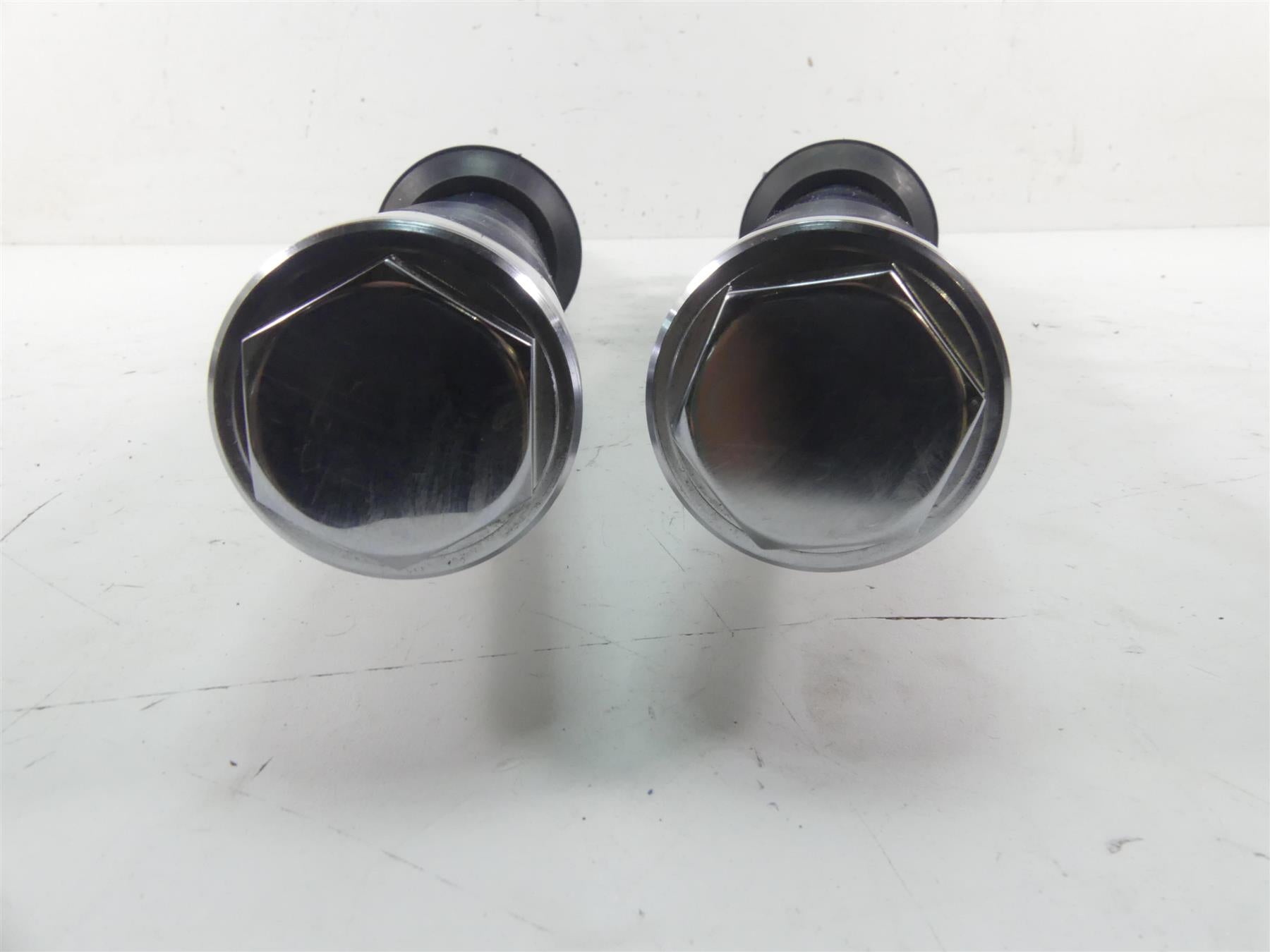 2018 Harley Softail FXBB Street Bob Straight Front Fork Leg Set 49mm 45400166 {{ shop.shopifyCountryName }} - Mototech271