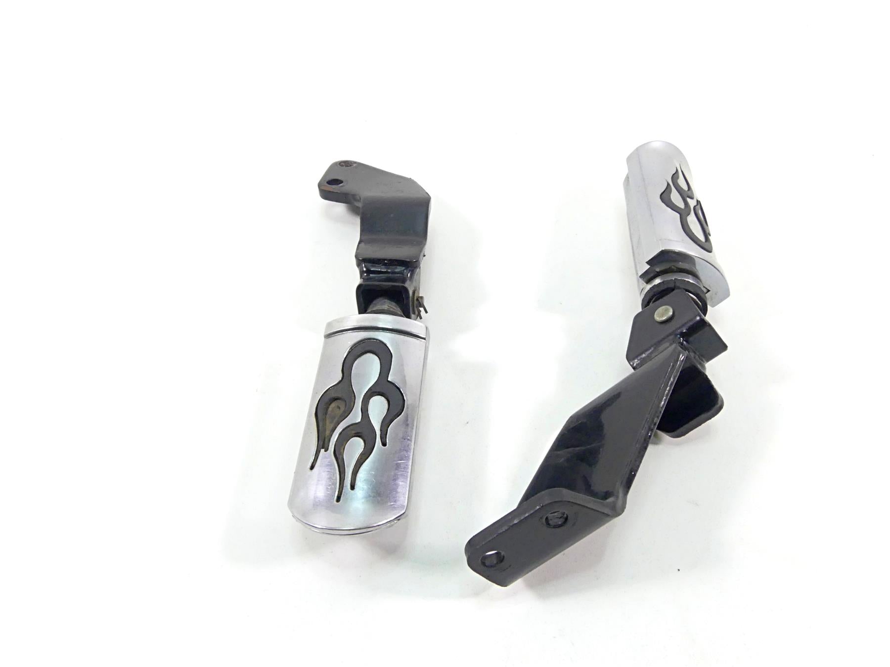 2002 Honda VTX1800 R Rear Passenger Footpeg Set 50680-MCV-000 50685-MCV-000 {{ shop.shopifyCountryName }} - Mototech271