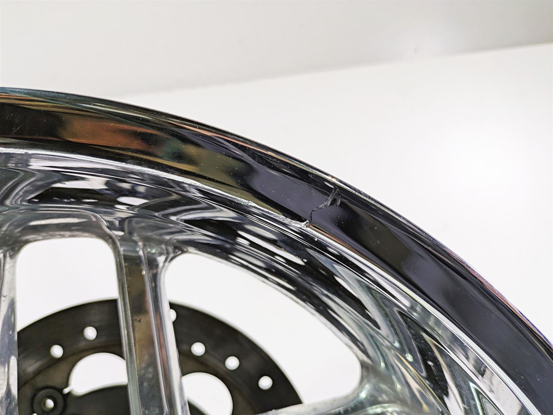 2013 Harley VRSCF Muscle Rod 18x8 Straight Chrome Rear Wheel Rim 40900079 {{ shop.shopifyCountryName }} - Mototech271