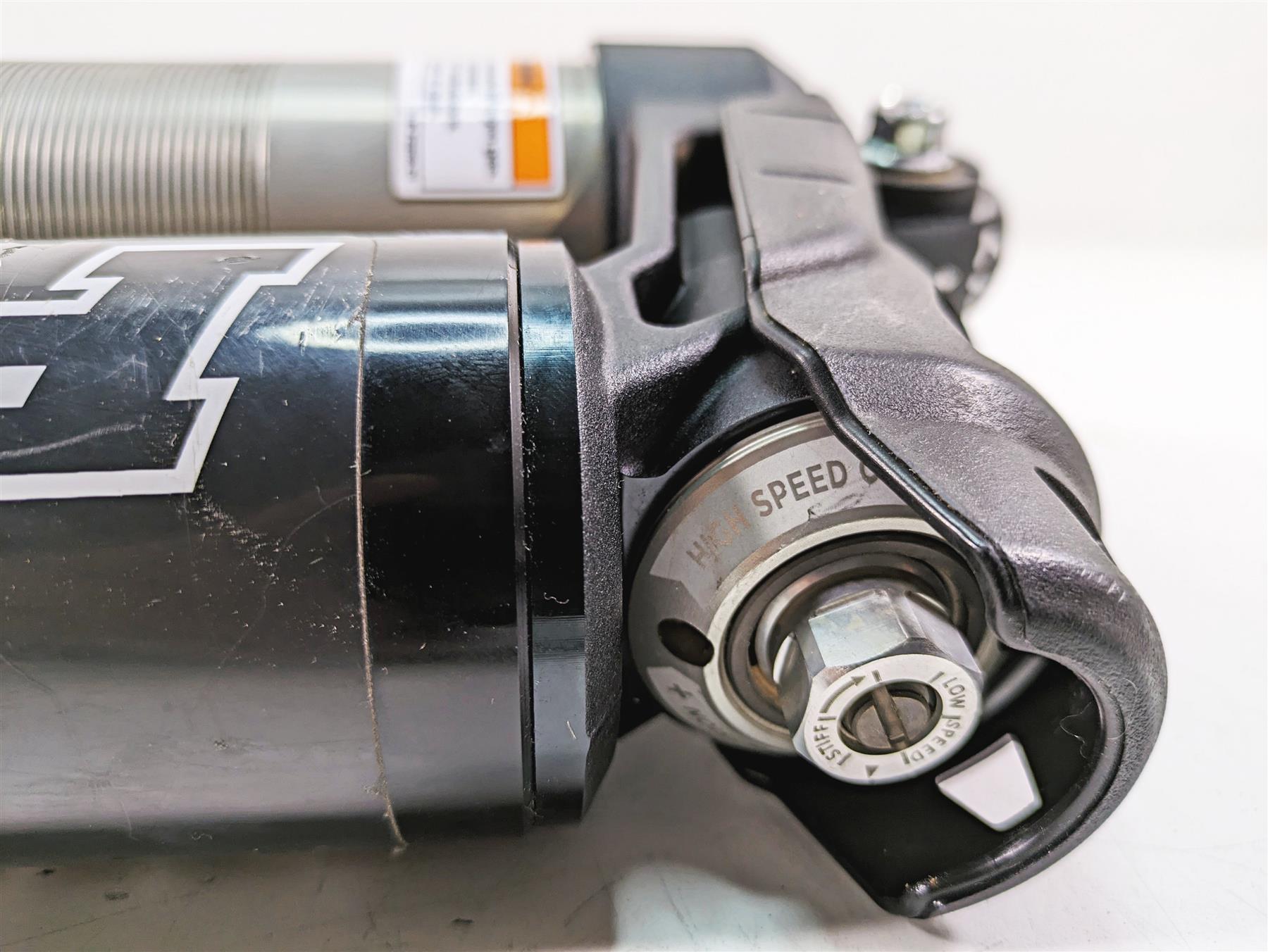 2018 Yamaha YXZ1000R EPS SS Fox Performance Front Left Shock Damper 2HC-F3350-01 {{ shop.shopifyCountryName }} - Mototech271