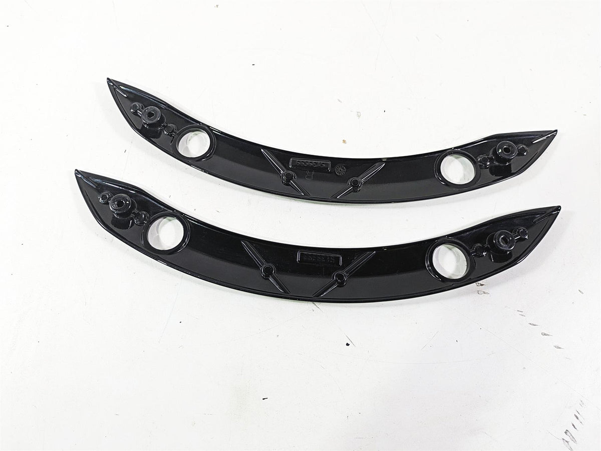 2018 Indian Chieftain Dark Horse Rear Black Fender Struts Covers 5139599 5139598 {{ shop.shopifyCountryName }} - Mototech271